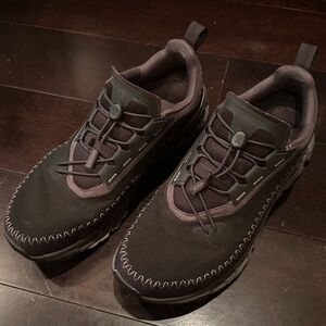 On Cloudway 2 Running Black Sneakers